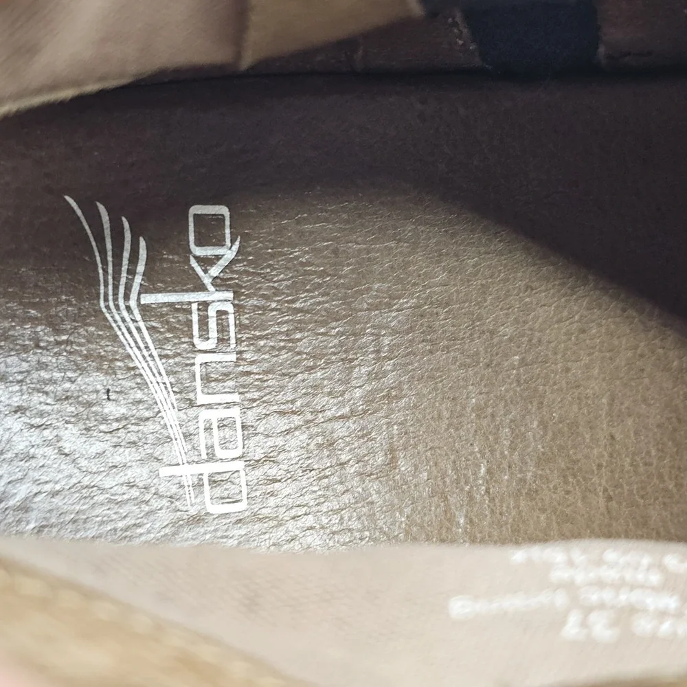 Dansko excellent plastic